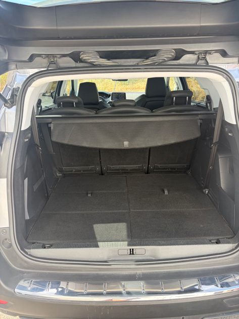 PEUGEOT 5008 II 1.5 BLUE HDI 130 Allure EAT8 7 Places