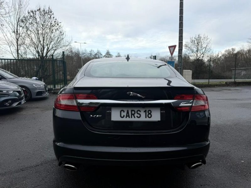JAGUAR XF (2) 3.0 D V6 240 CH LUXE PREMIUM 2013