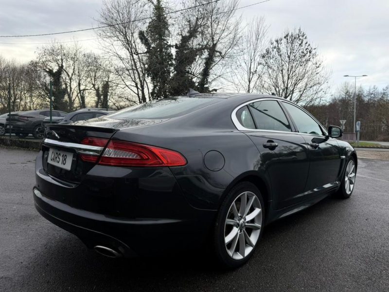 JAGUAR XF (2) 3.0 D V6 240 CH LUXE PREMIUM 2013