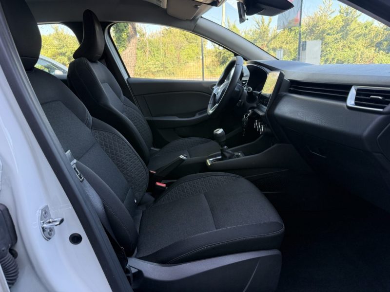RENAULT CLIO V 1.5 BLUE DCI 85 ZEN  2020 CAMÉRA DISTRIBUTION NEUVE  