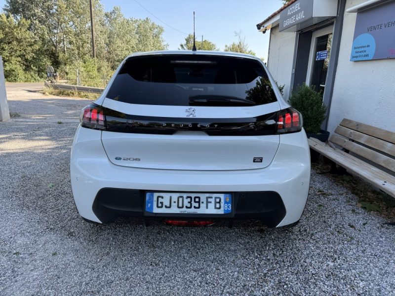 PEUGEOT 208 II 50KWH 136CH STYLE CAMÉRA CAR PLAY SOH 95% 2022