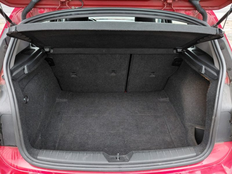 BMW SERIE 1.6 116CH 2012