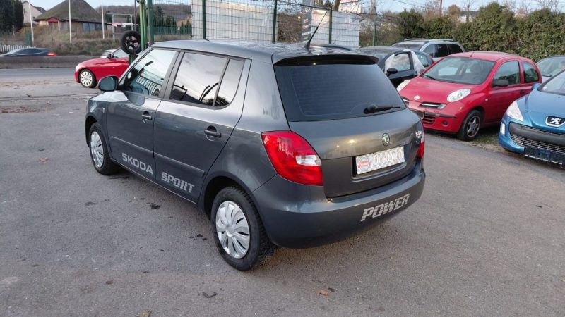 SKODA FABIA  2010