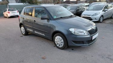 SKODA FABIA  2010