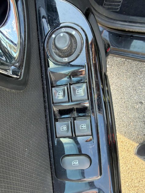 RENAULT CLIO 4  ESTATE 1.5 DCI 90CH INTENS GARANTIE