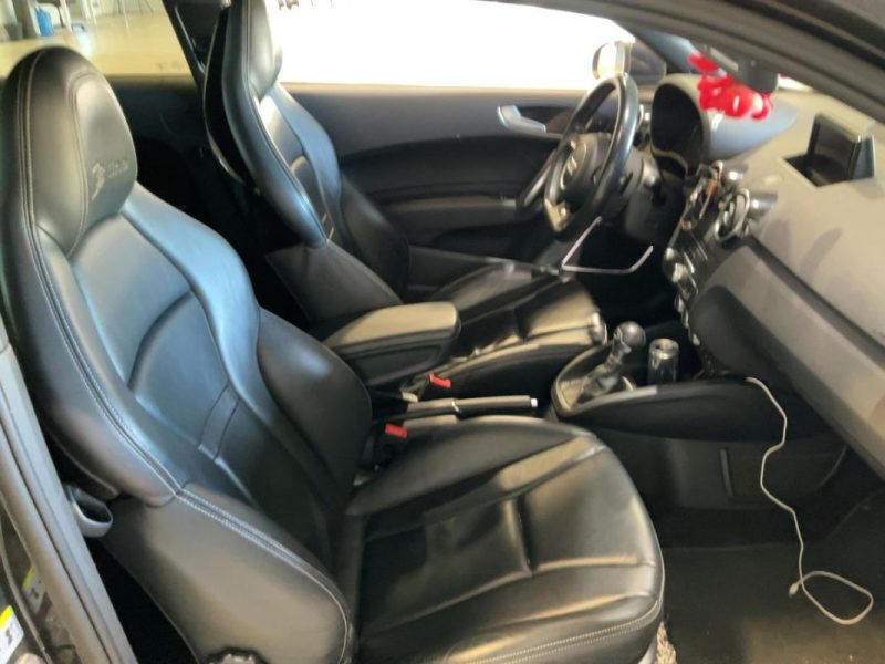 AUDI A1 1.8 TFSI 192CH S-LINE SIEGE F1 S TRONIC FULLS OPTIONS GARANTIE