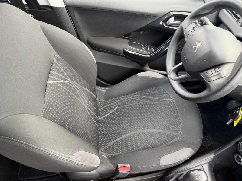 PEUGEOT 208 1.4 HDI 70CH ACCESS GARANTIE