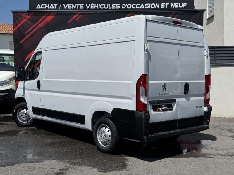 PEUGEOT BOXER 330 L2H1 2.2 BLUE HDI 120 PRO 2023 TTC
