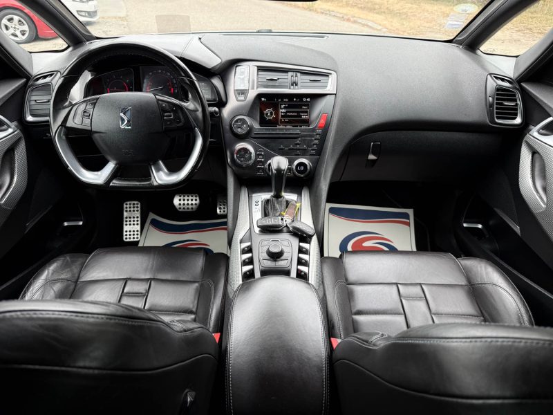 Citroën DS5 Blue HDI 180 CH Sport chic - Bluetooth - Boîte Auto - GPS - Révisée & Garantie 6 Mois