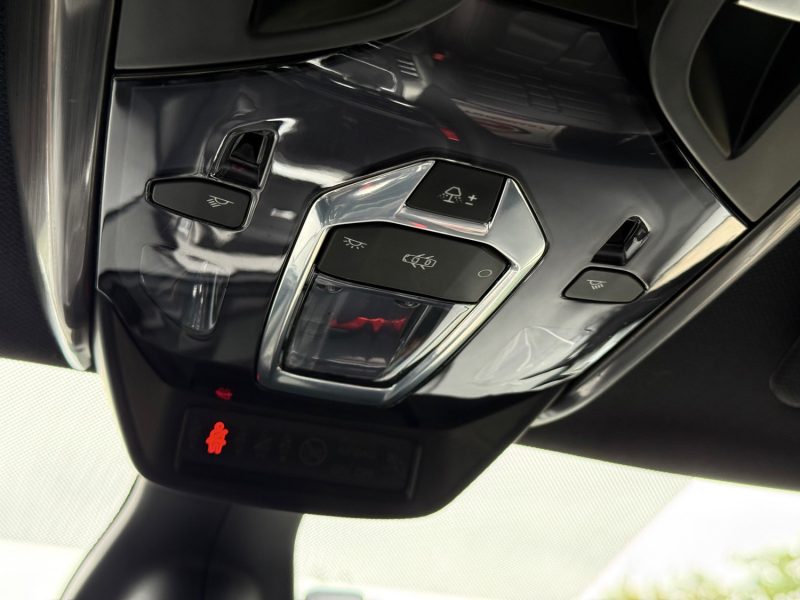 Citroën DS5 Blue HDI 180 CH Sport chic - Bluetooth - Boîte Auto - GPS - Révisée & Garantie 6 Mois
