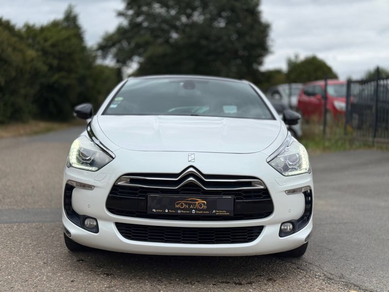 Citroën DS5 Blue HDI 180 CH Sport chic - Bluetooth - Boîte Auto - GPS - Révisée & Garantie 6 Mois