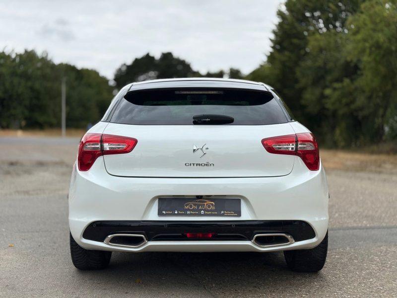 Citroën DS5 Blue HDI 180 CH Sport chic - Bluetooth - Boîte Auto - GPS - Révisée & Garantie 6 Mois