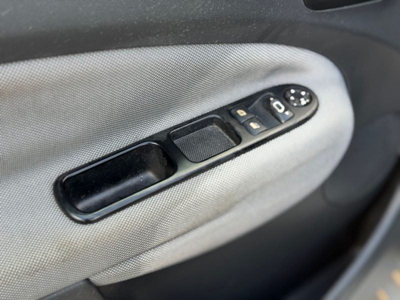 Citroën C3 Picasso 1.4 VTI 95 Attractive - Climatisation - Régulateur - Révisée & Garantie 6 Mois