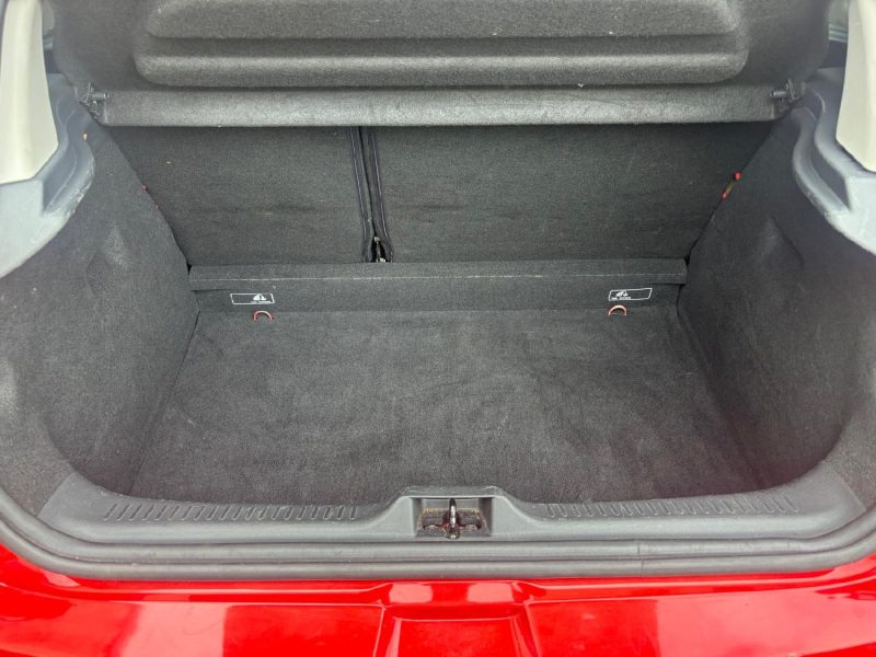 RENAULT CLIO IV 0.9 TCE 90 ZEN 