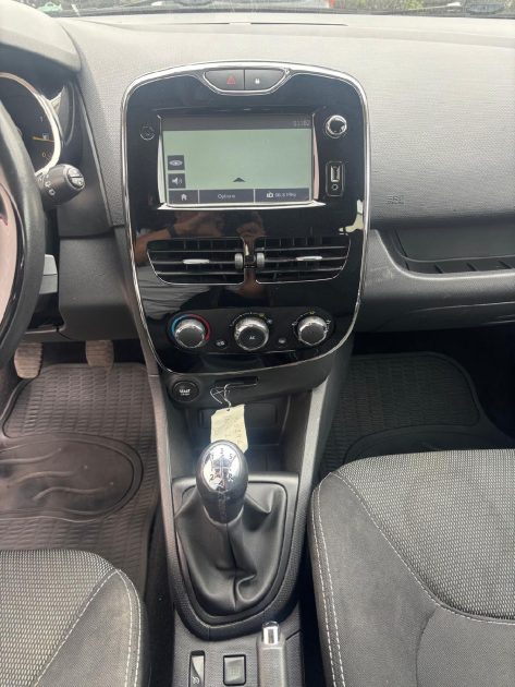 RENAULT CLIO IV 0.9 TCE 90 ZEN 