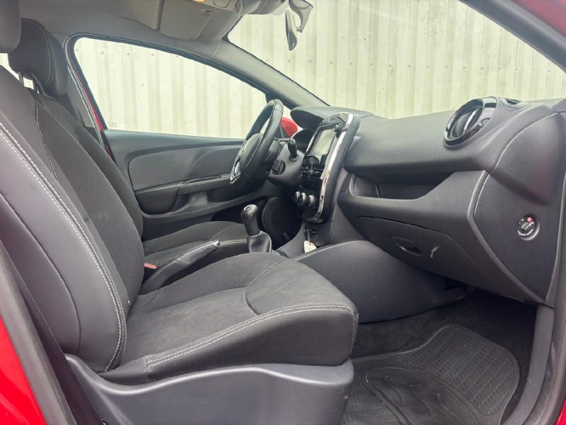 RENAULT CLIO IV 0.9 TCE 90 ZEN 
