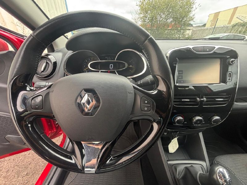 RENAULT CLIO IV 0.9 TCE 90 ZEN 