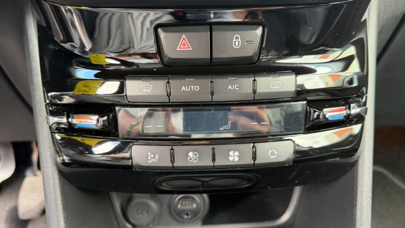 PEUGEOT 2008  1.6 HDI 100CV S&S ALLURE  