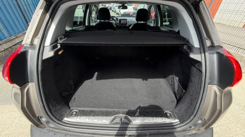 PEUGEOT 2008  1.6 HDI 100CV S&S ALLURE  