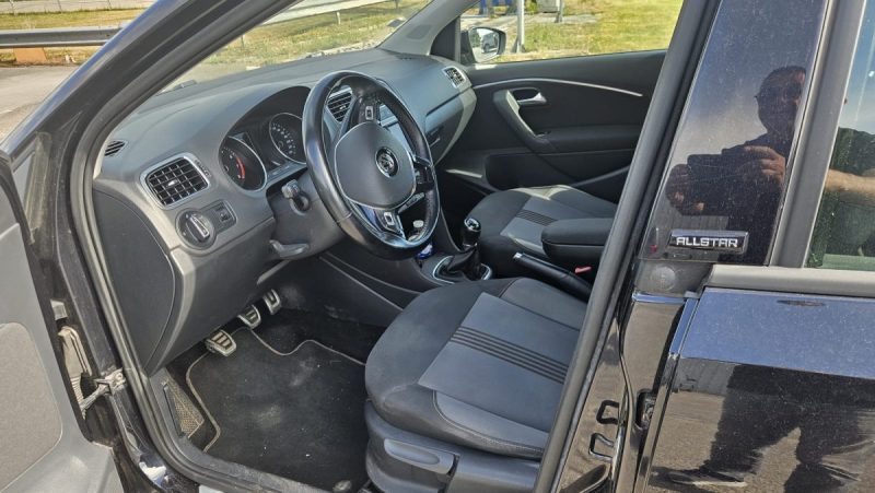 VOLKSWAGEN POLO 1.2 TSI 90 ALLSTAR CONFORTLINE 2017