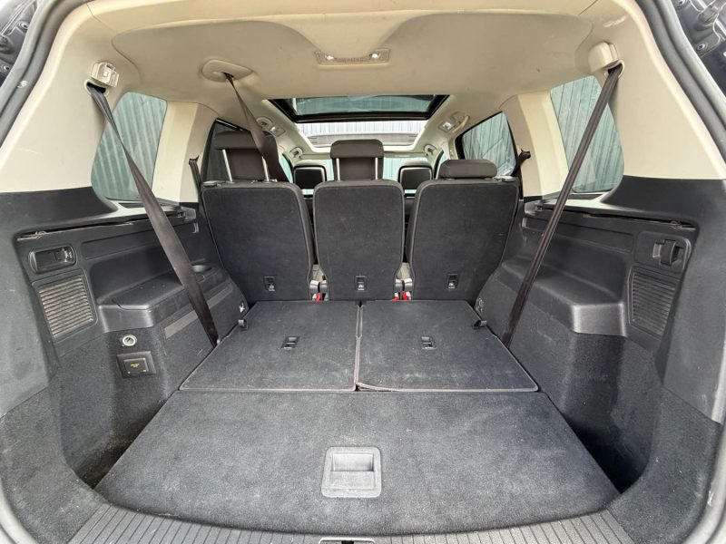  VOLKSWAGEN Touran II 1.6 TDI 16V BlueMotion DSG7 115 cv Boîte auto Connect