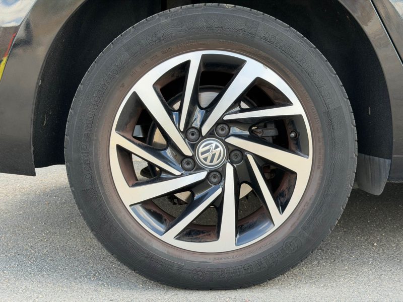  VOLKSWAGEN Touran II 1.6 TDI 16V BlueMotion DSG7 115 cv Boîte auto Connect