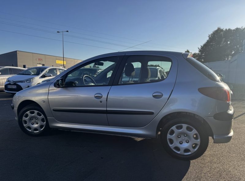 PEUGEOT 206 XT PACK 1.4E BVA 2005