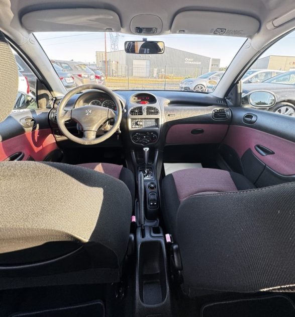 PEUGEOT 206 XT PACK 1.4E BVA 2005
