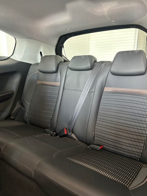 PEUGEOT 208 ALLURE 1.2 VTI 82 