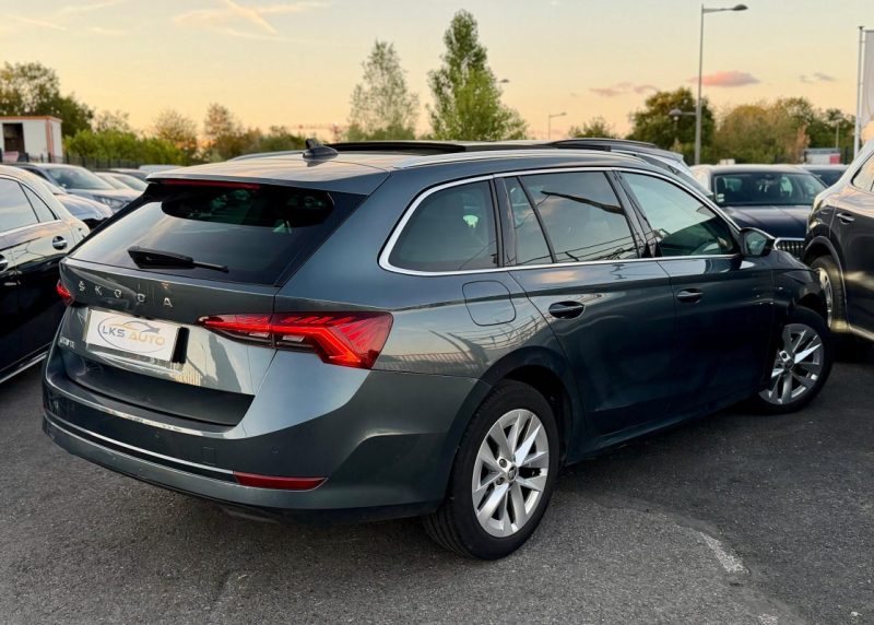 SKODA OCTAVIA COMBI 2.0 TDI 150ch STYLE / TOIT OUVRANT