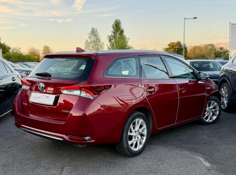 TOYOTA AURIS TOURING SPORTS 1.8 HYBRID 136h DYNAMIC BUSINESS