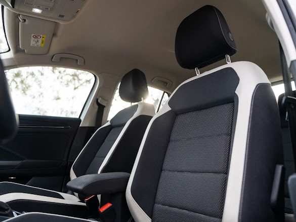VOLKSWAGEN T-ROC 2.0 TDI 150 CARAT 4 MOTION DSG7 