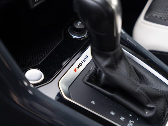 VOLKSWAGEN T-ROC 2.0 TDI 150 CARAT 4 MOTION DSG7 