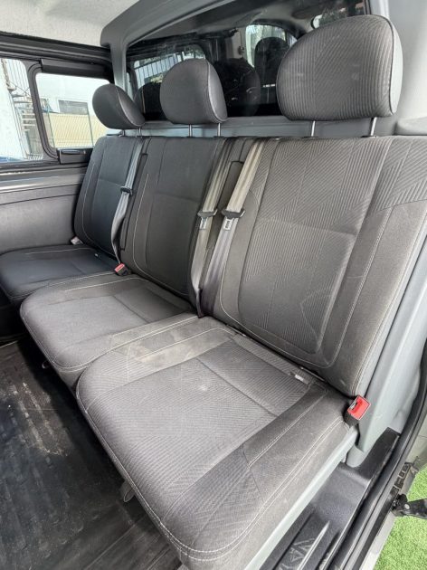 RENAULT  TRAFIC (3) 1.6 DCI 120 CV L1H1 / 6 PLACES /GRAND CONFORT ORIGINE FRANCE GARANTIE 6 MOIS  