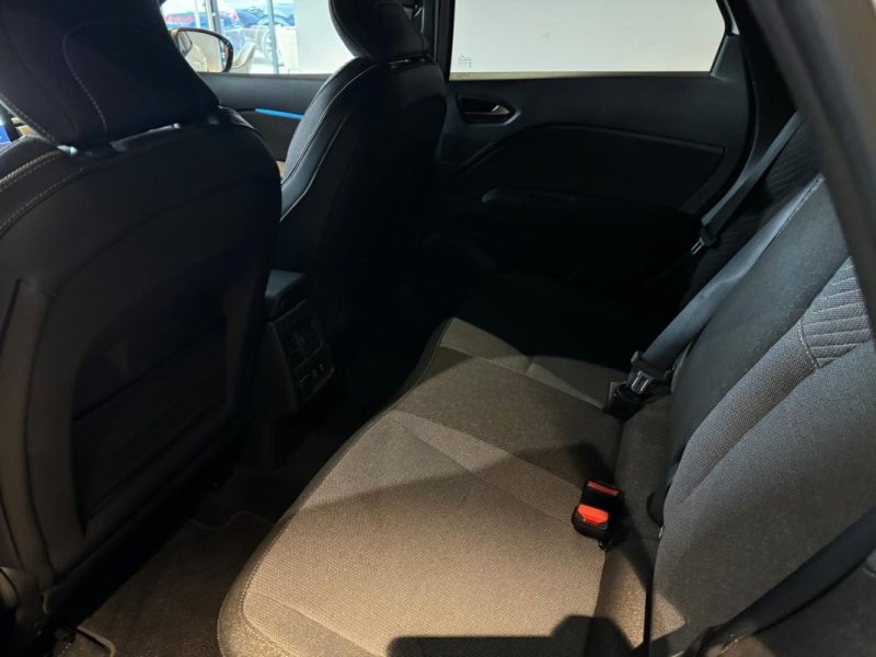 RENAULT CAPTUR 1.6 E-TECH 145 TECHNO / ATTELAGE RDSO  