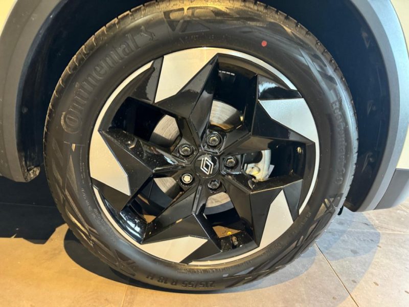 RENAULT CAPTUR 1.6 E-TECH 145 TECHNO / ATTELAGE RDSO  