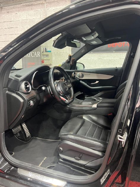 MERCEDES-BENZ GLC 9G-TRONIC 4MATIC AMG LINE 220D Full Option, Toit Ouvrant