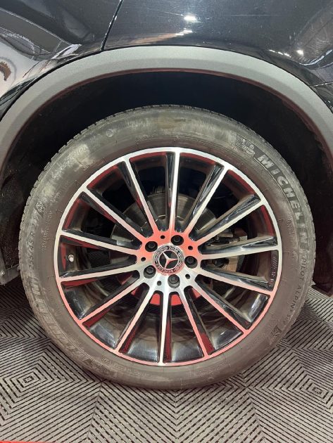 MERCEDES-BENZ GLC 9G-TRONIC 4MATIC AMG LINE 220D Full Option, Toit Ouvrant