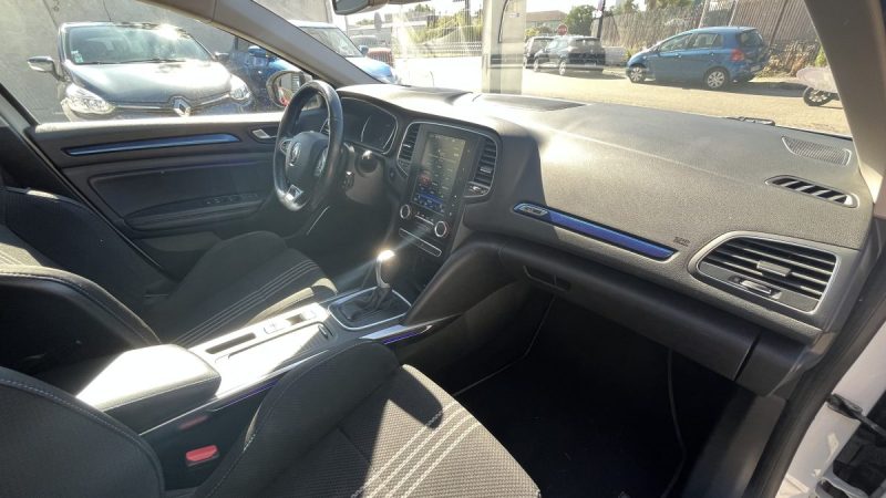 RENAULT MEGANE IV GT LINE 1.3 TCE 140 2018 Boite Automatique