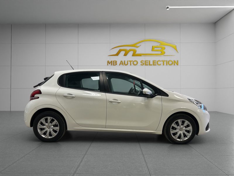 PEUGEOT 208 *2 PLACES* *TVA RECUPERABLE* 1.5 BLUE HDI 100 CV 2020