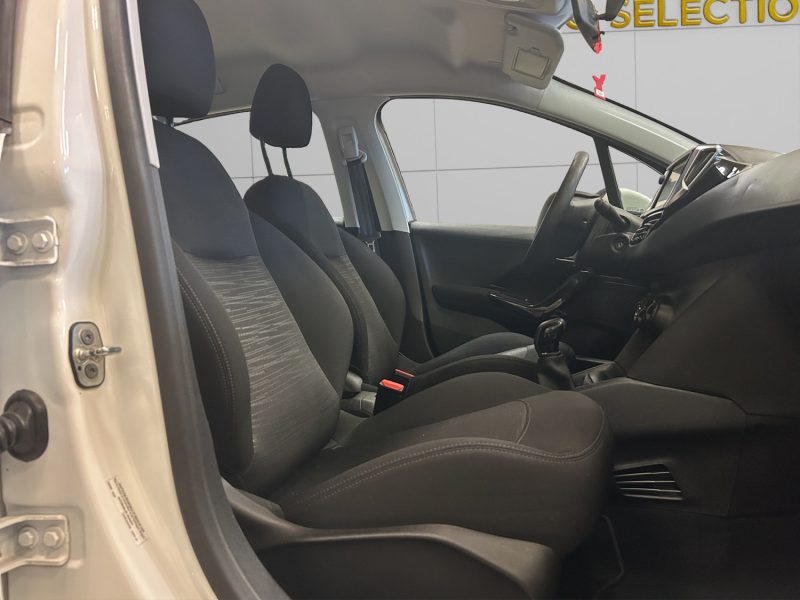 PEUGEOT 208 *2 PLACES* *TVA RECUPERABLE* 1.5 BLUE HDI 100 CV 2020