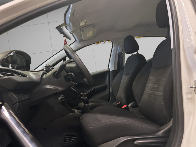 PEUGEOT 208 *2 PLACES* *TVA RECUPERABLE* 1.5 BLUE HDI 100 CV 2020