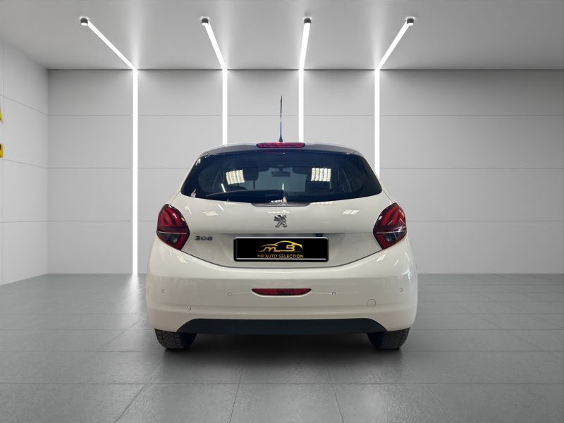 PEUGEOT 208 *2 PLACES* *TVA RECUPERABLE* 1.5 BLUE HDI 100 CH 2019