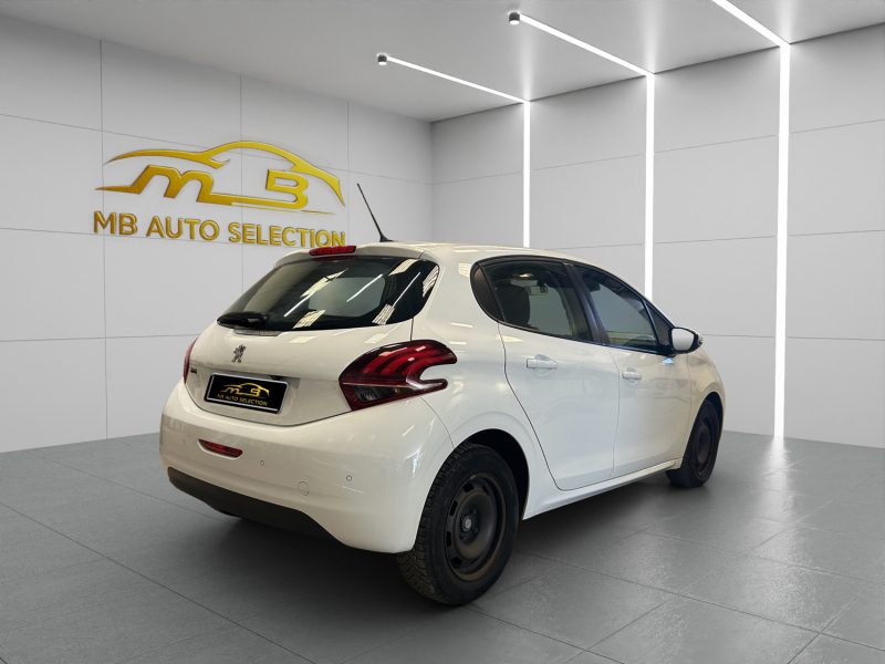 PEUGEOT 208 *2 PLACES* *TVA RECUPERABLE* 1.5 BLUE HDI 100 CH 2019