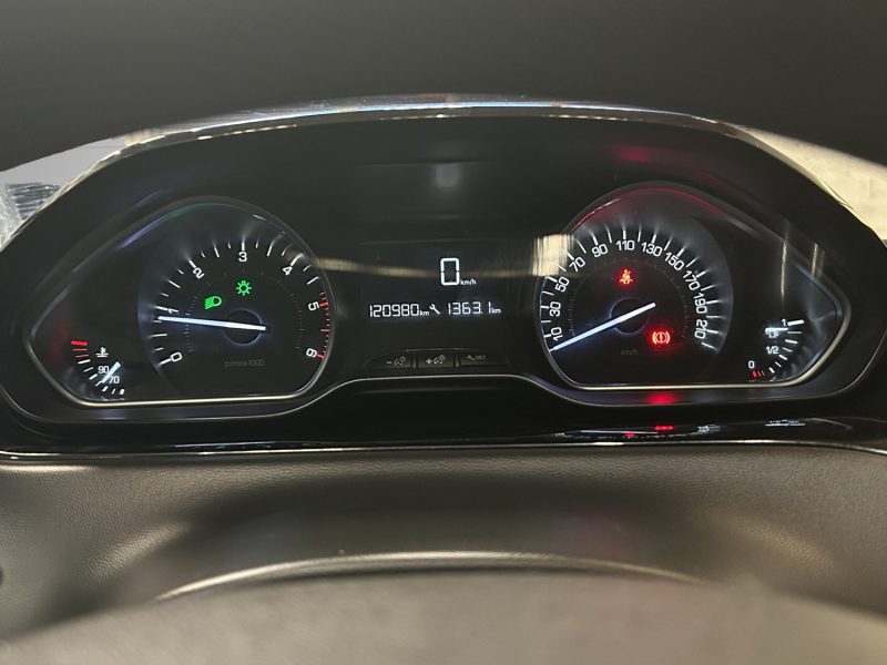 PEUGEOT 208 *2 PLACES* *TVA RECUPERABLE* 1.5 BLUEHDI 100CH 2019