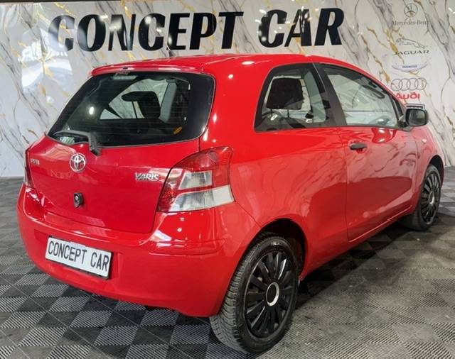 TOYOTA YARIS 1.0 VVT-ICOOL 2011 - 42 104Kms - Distrib ok - Premier main - SUIVIT TOYOTA
