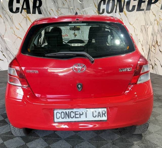 TOYOTA YARIS 1.0 VVT-ICOOL 2011 - 42 104Kms - Distrib ok - Premier main - SUIVIT TOYOTA