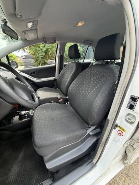 TOYOTA YARIS 1.3 VVTI COOL 2009 - 71 100Kms - Climatisation - Distrib ok - SUIVIT TOYOTA