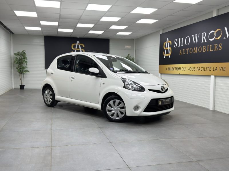Toyota Aygo 1.0 VVT-i 68 - Dynamic 5p
