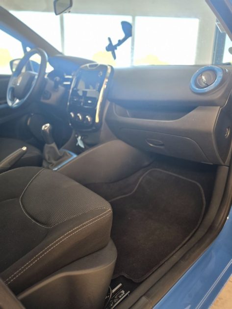 RENAULT CLIO IV 0.9 TCe 90 ch Zen Energy 2013 - CT OK -Garantie 12 mois ou 15 000 km. 